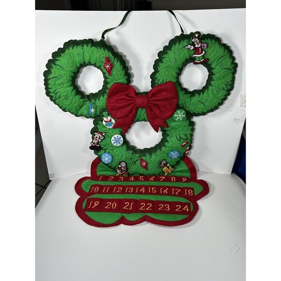 Disney Parks Felt Plush Hanging Advent Calendar Christmas Ornaments Mickey READ